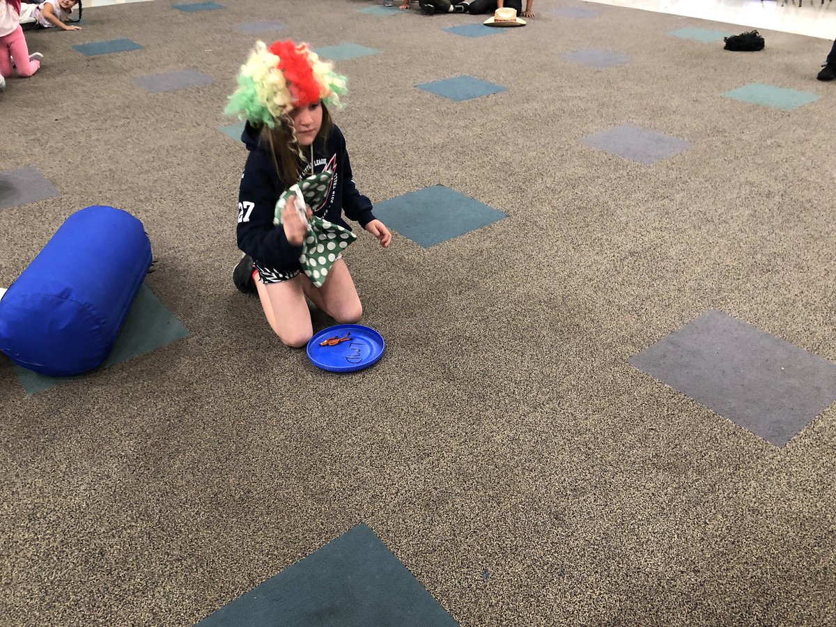 LOMA_ESS's tweet image. Our special activity was SUPER fun today!!! #ESSROCKS #LMSVHEART #SUMMER2019