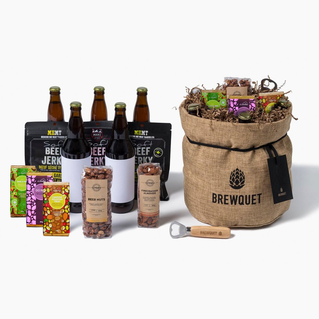 Brewquet's tweet photo. Meet the 𝕟𝕖𝕨 Bankview Brewquet! Stuffed so full with beer and snacks, it's technically big enough to share with 10 people...but that’s not as much fun.
https://t.co/LadOWhzAhn https://t.co/Hk6Cw5eAuo