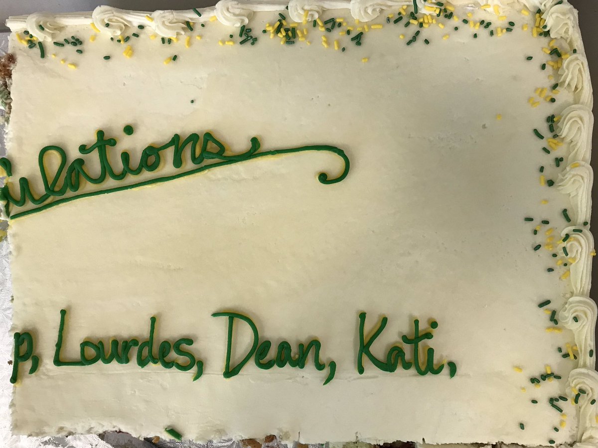 meehanmonster's tweet photo. SalΓ³n presente. Hooded my final two students. Watched more take flight. I see you, Doug Foster (RIP). Last day in Condon Hall. As Ice Cube once said, βToday was a good day.β #done @GinartLou @uogeog #DuckGrad19 https://t.co/WPxyFusox5