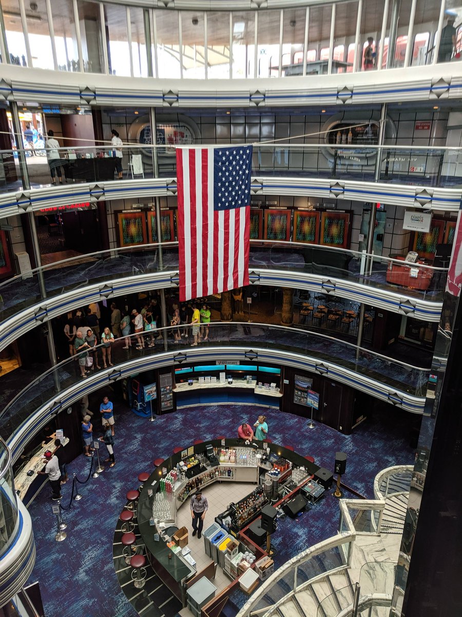 DunaheeTravels's tweet photo. @CarnivalCruise on the #Fantasy for #FlagDay2019 #America #cruising #cruises https://t.co/D2PpWXK6pu