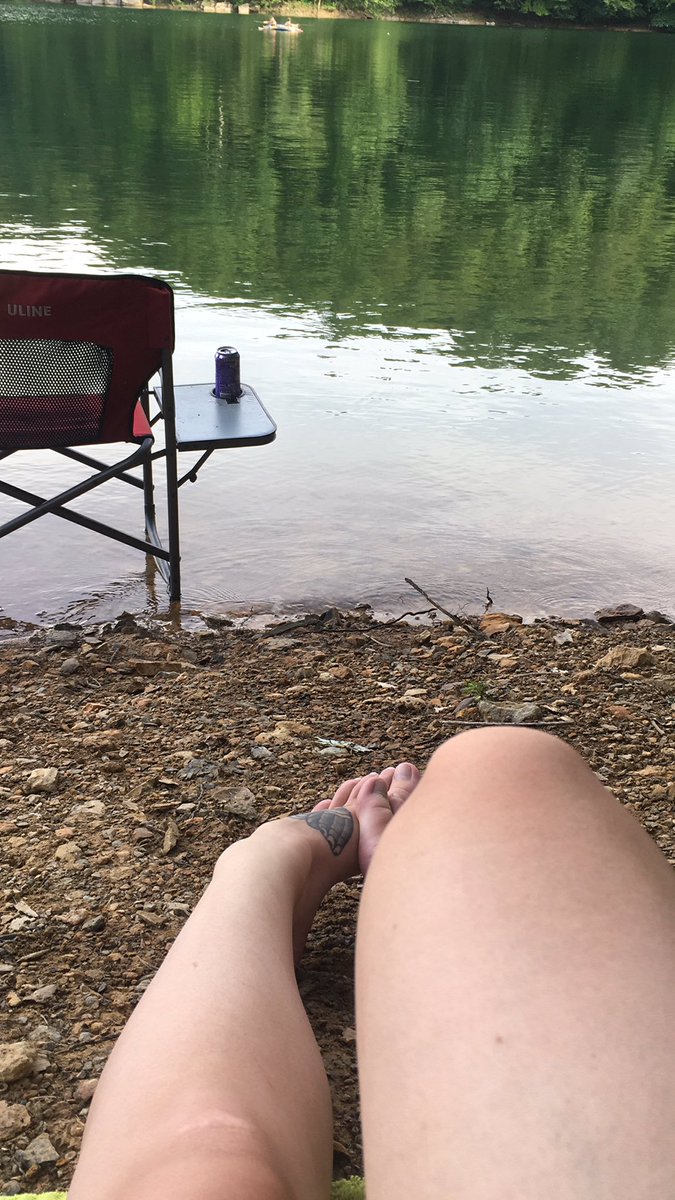 DahmerDevon's tweet photo. $end while I relax, #beta #findom #femdom https://t.co/y1zQfi96NE