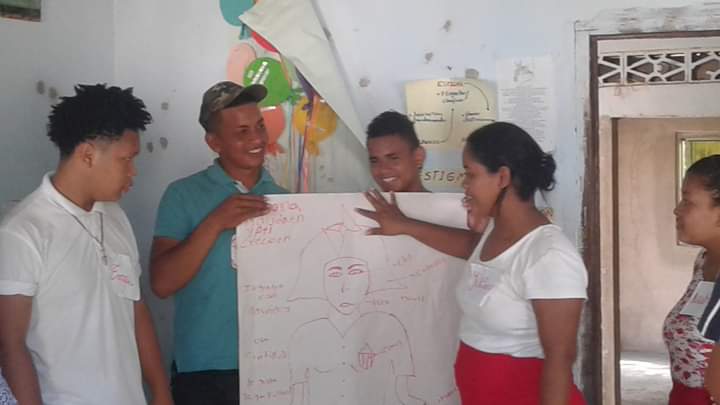copomag's tweet photo. Primer foro de inclusión dirigido a la comunidad estudiantil,  se habló sobre la equidad de género y ptevención  del VIH SIDA #LaMojana https://t.co/C5AjcK6eOJ