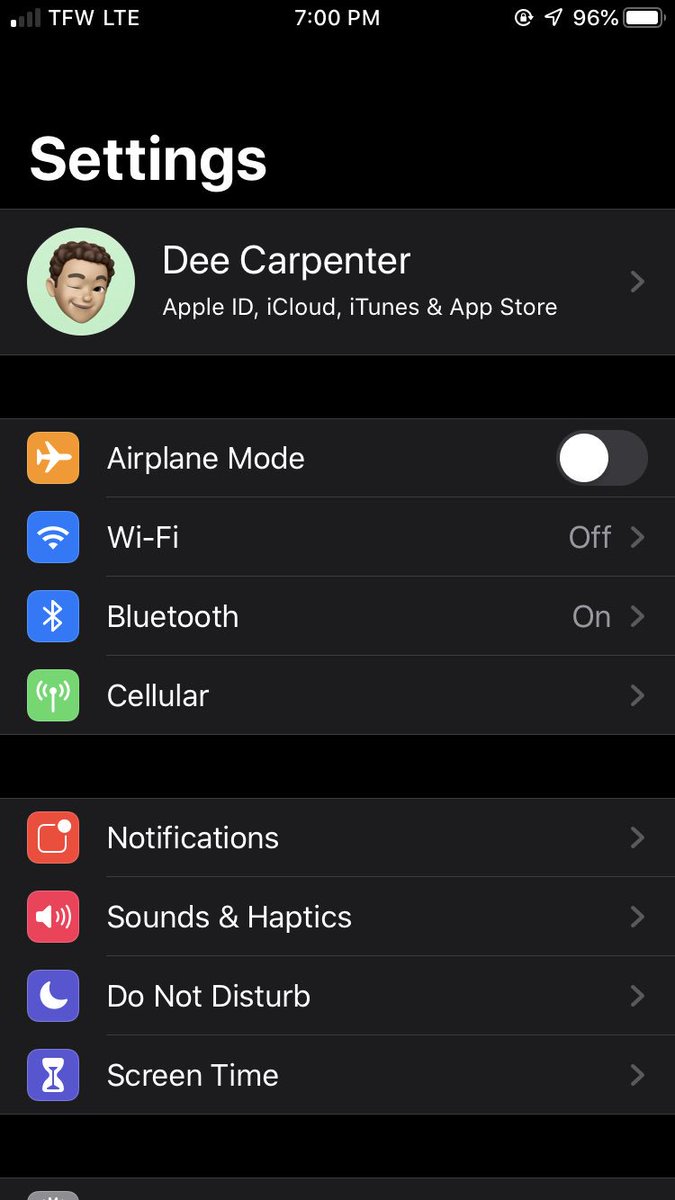 appledeveloper9's tweet image. iOS 13 Dark Mode Amazing #iOS13