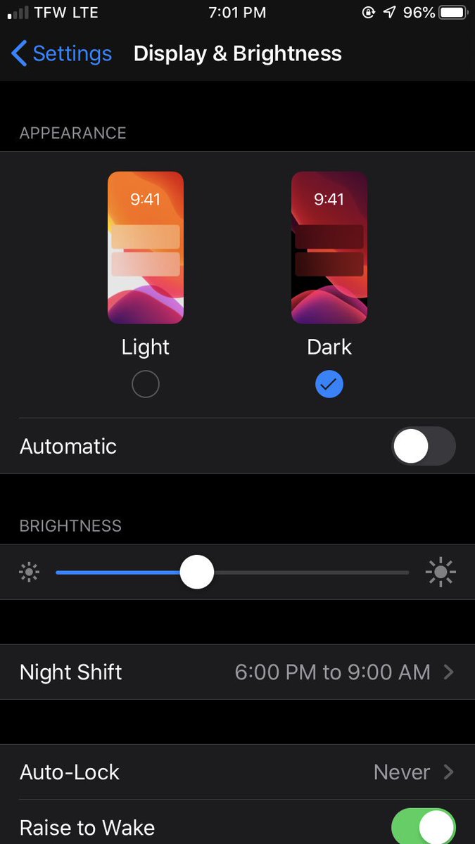 appledeveloper9's tweet image. iOS 13 Dark Mode Amazing #iOS13
