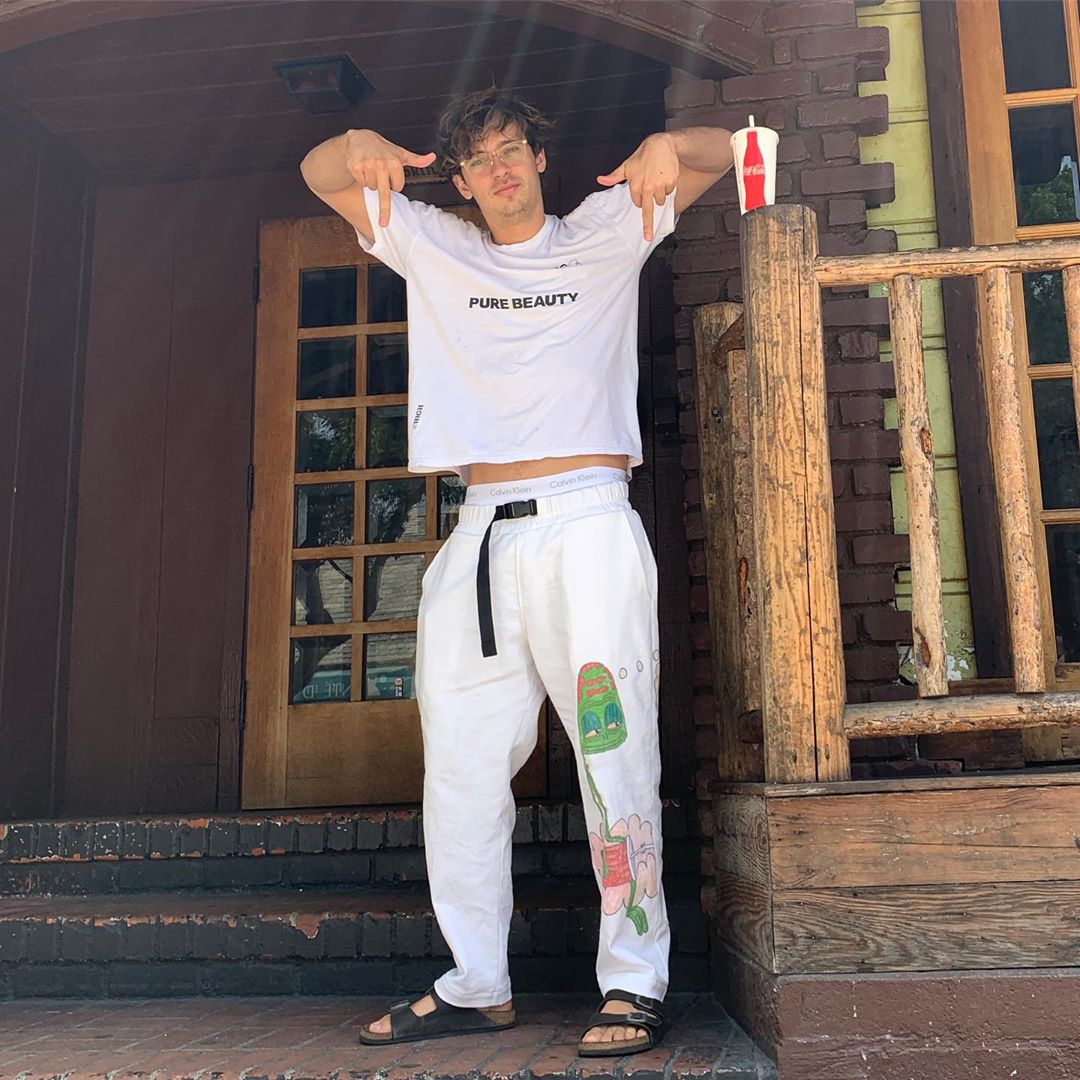 flumemusic's tweet photo. #1 BAD BOY OF EDM

Thanks Nolan Apparel https://t.co/igikE5fGLh