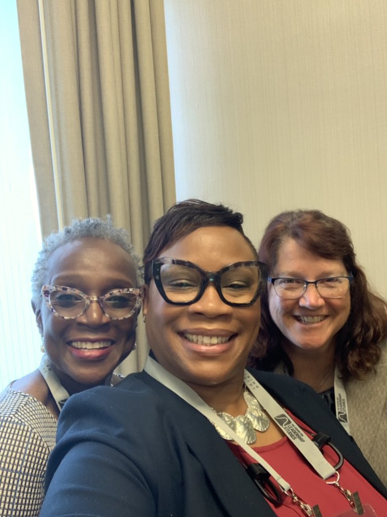 dhwelcome's tweet photo. This was the perfect ending to Day 1 of #TICE2019 ! Lots of great conversations and amazing workplace learning professionals. #concerninglearning #CPTM #CPTMcert https://t.co/uzvoAabSzv