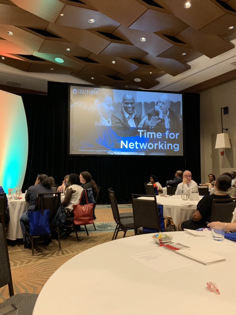 dhwelcome's tweet photo. This was the perfect ending to Day 1 of #TICE2019 ! Lots of great conversations and amazing workplace learning professionals. #concerninglearning #CPTM #CPTMcert https://t.co/uzvoAabSzv