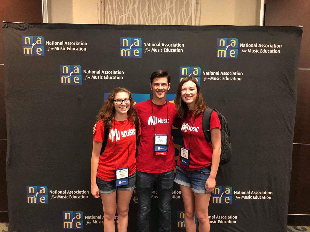 AltosFirstPlace's tweet photo. Some Altos attending the National Association for Music Education's Capitol Hill advocacy summit in Washington DC to advocate for what we all love ❤🎷🎶 https://t.co/4Dc7AgRBoL