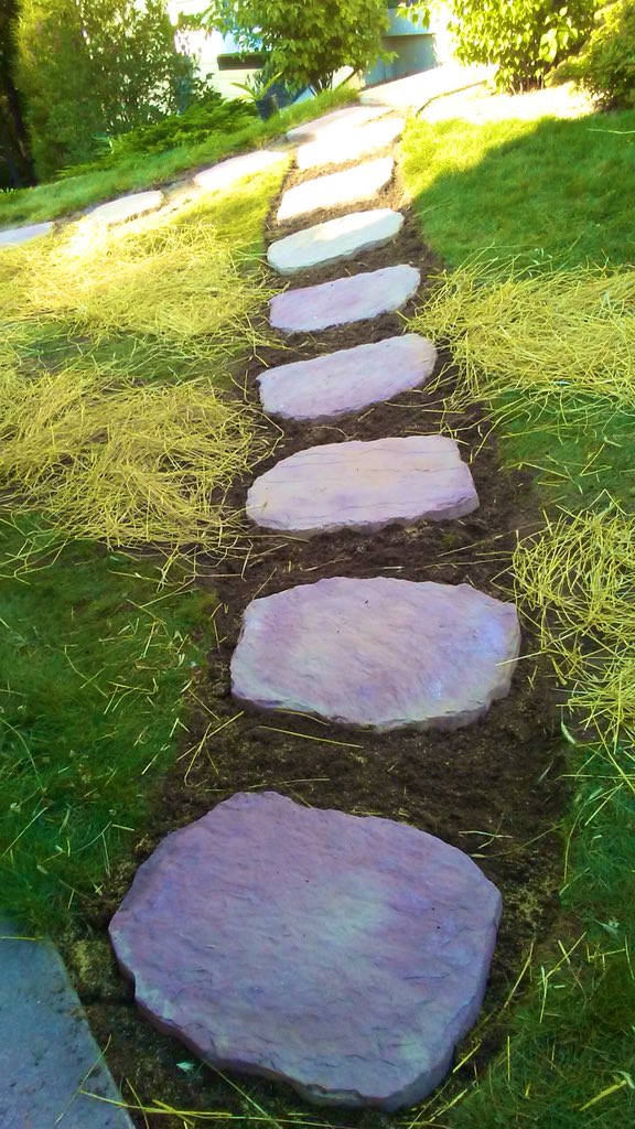 landscaping_w's tweet photo. Need walk ways done around your home property like these (or something like these)? We offer these services! #landscape #landscapingneeds #wandklandscaping @CityofTC @RecordEagle @mi_rapids @4torch @Elk_Rapids @upnorthlive @TCChamber @cityofbellaire #mancelona #Kingsley https://t.co/3eQnG9BX7H