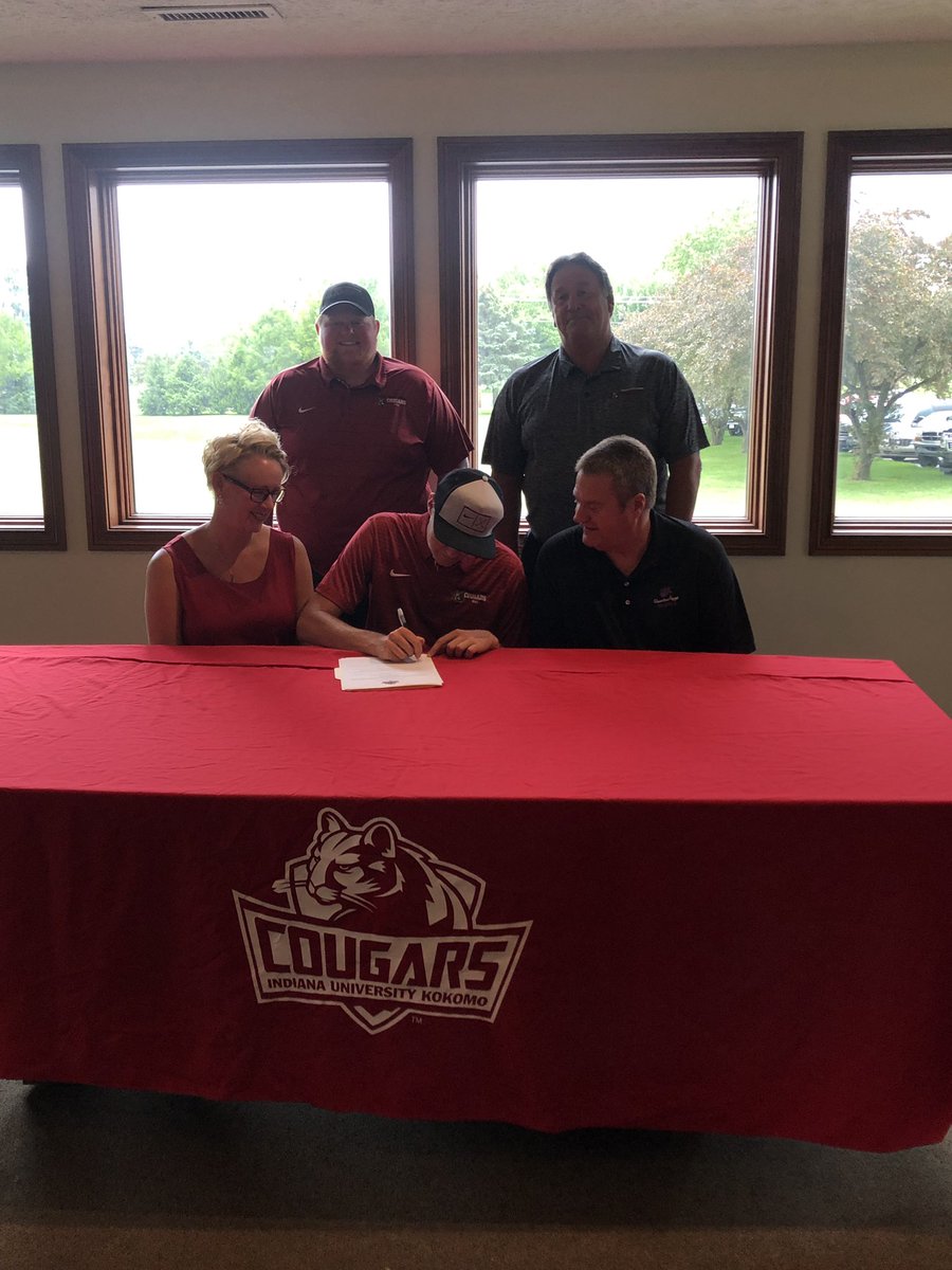iukmgolf's tweet photo. We officially welcomed Tipton HS senior Nate Slack to the Cougar Family tonight. #GoCougs #WhosNext https://t.co/YafEBaPm3m