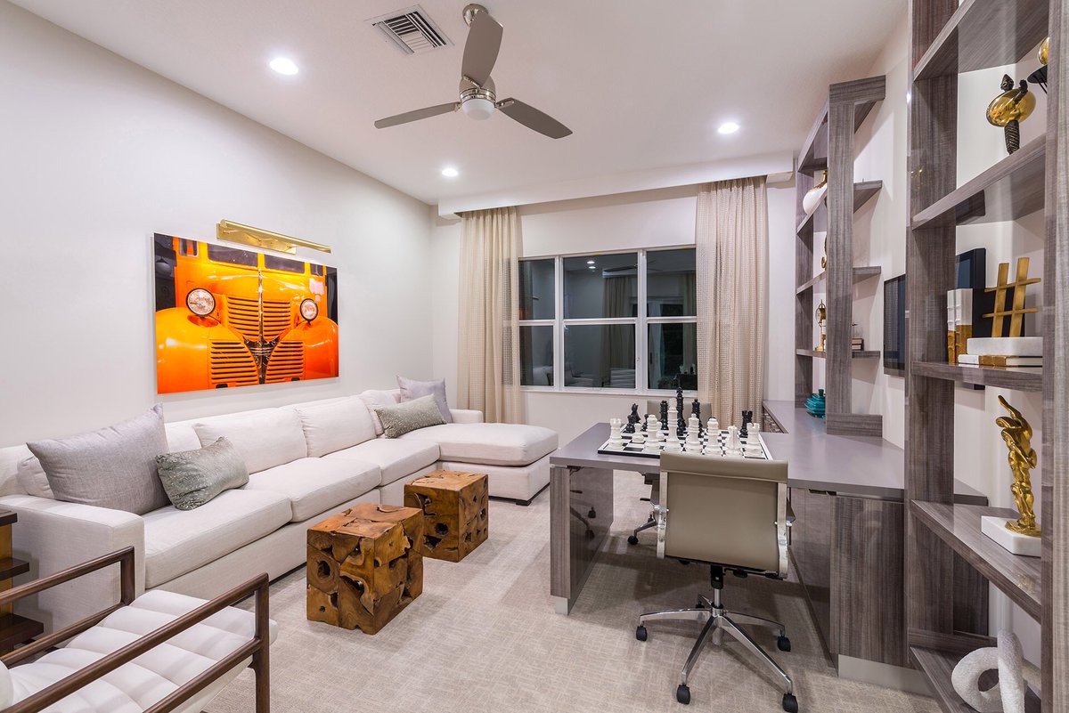 GLHOMES's tweet photo. Save BIG Today! Take advantage of preconstruction pricing while they last and discover the 55+ living! Visit https://t.co/g2XZ3FLJjQ for more information about #ValenciaSound! #GLHomes https://t.co/sbgXhVL5t0