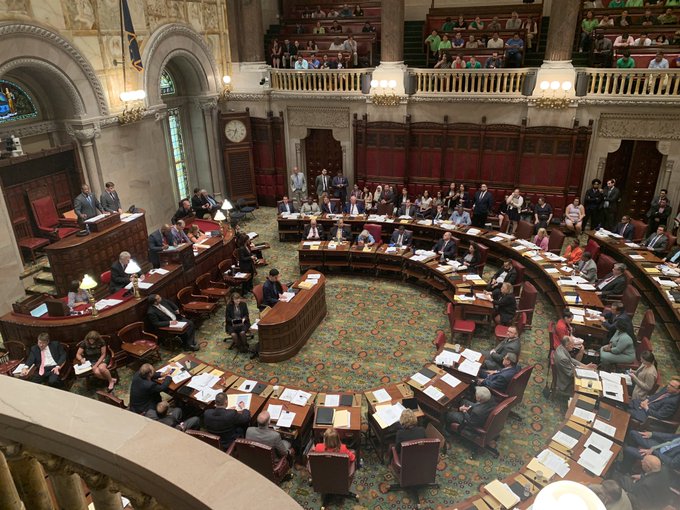 View image on Twitter