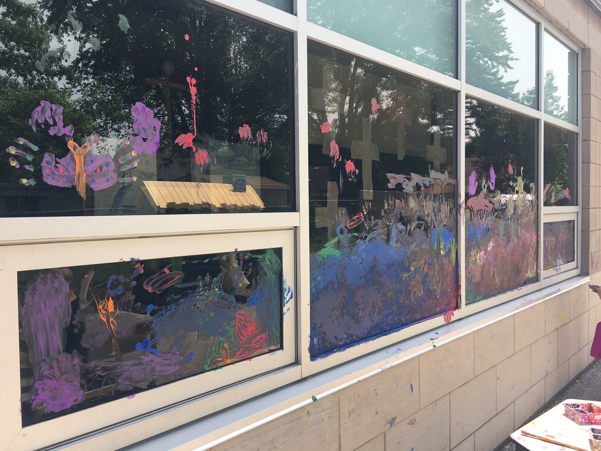 Amanda White (@amanda_m_white) on Twitter photo Taking our creativity outside using the windows as our canvas. This took a team to clean up, but it was worth the sensory fun! #sccdsb #stmattskinders #outdoorplay #handson #whatamess <a href="/StMatthewCS/">St Matthew</a> Taking our creativity outside using the windows as our canvas. This took a team to clean up, but it was worth the sensory fun! #sccdsb #stmattskinders #outdoorplay #handson #whatamess <a href="/StMatthewCS/">St Matthew</a>