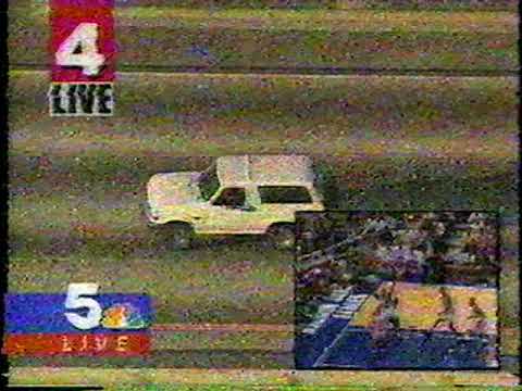 mhking's tweet photo. 25 years ago tonight -- this was what was on my television: anchors #RonMagers and #CarolMarin interrupting the @NBA Finals on #WMAQ - @NBCChicago with the now-legendary #OJSimpsonWhiteBronco split screen. https://t.co/Ozqfqfx148