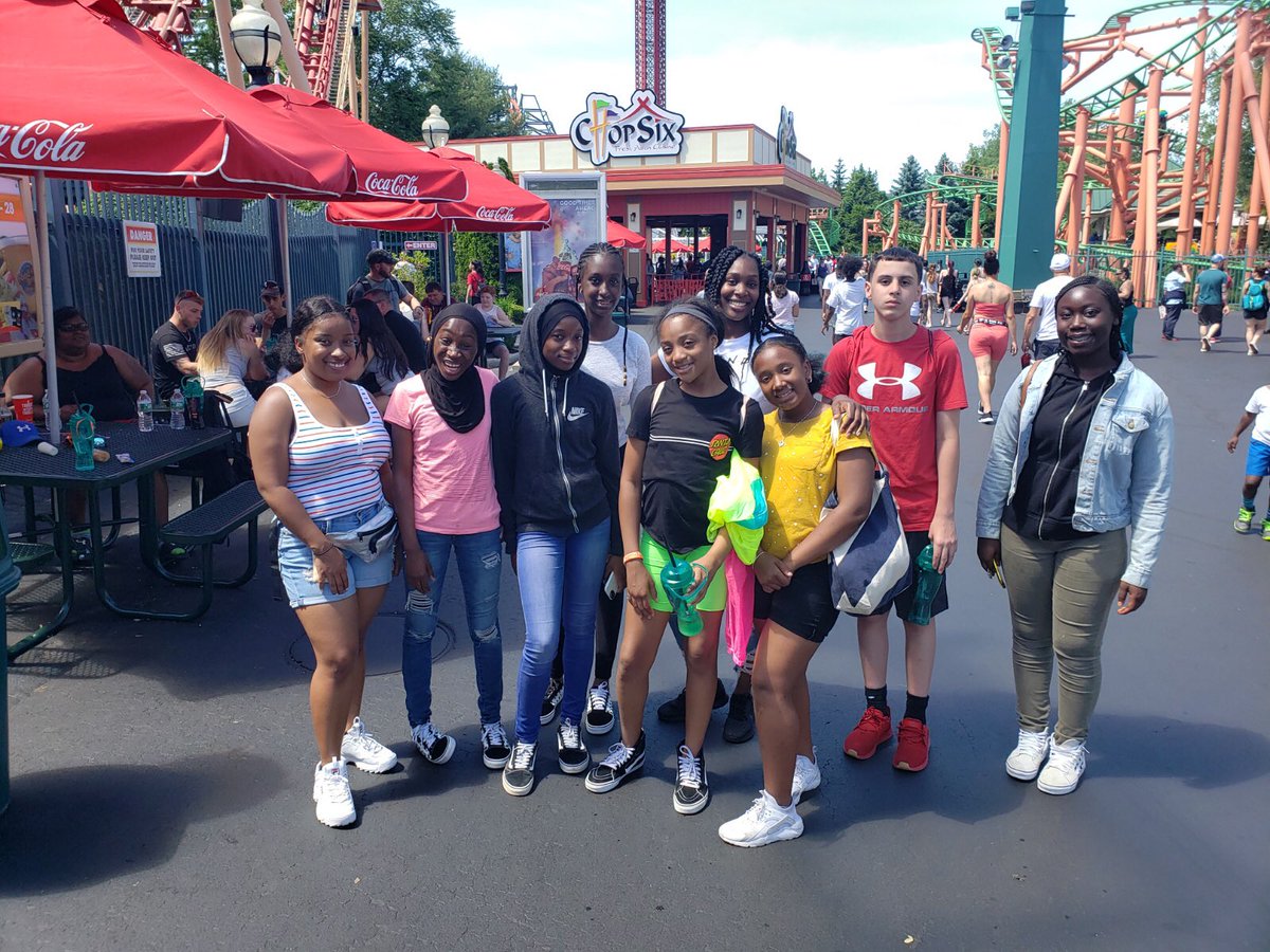 METCOWakefield's tweet photo. Our field trip to Six Flags this past Saturday. https://t.co/EmbrxG351Q