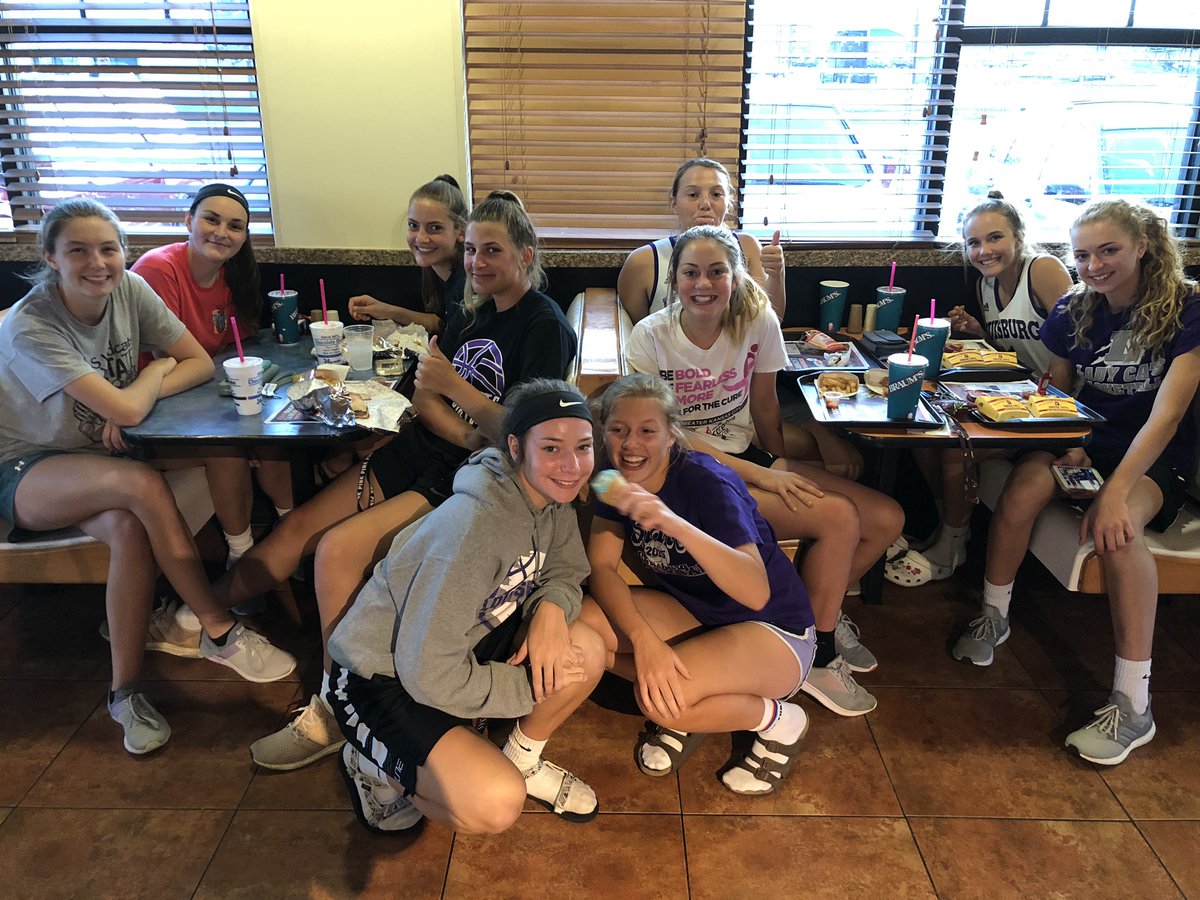 wildcat_willer's tweet photo. @LBGLadyCatsBB went 1-1 on our 1st day at ESU! 🏀 Love seeing HUGE improvements from game one to game two 🙌🏼 celebrating with a Walmart snack run and Braums! 🍦 https://t.co/3WTL0dxvmg