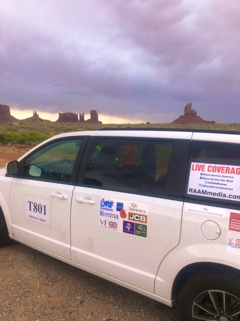 SadieMelling's tweet photo. Today we passed through Monument Valley in a thunder storm crossing the Utah and Colorado Borders #RAAM2019 #teammindovermatter #womeninsport #WIS #cycling #support #incredible https://t.co/Pgp7iwlPJ6