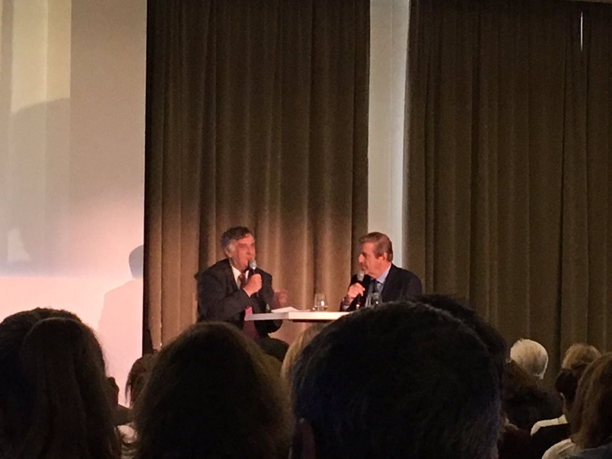 #MatinaleEpoka « si vous avez envie de travailler avec le candidat : embauchez le tout de suite » JM Simon CEO <a href="/AtosFR/">Atos France</a> #Lepouvoirdessoftskills @epoka_agency