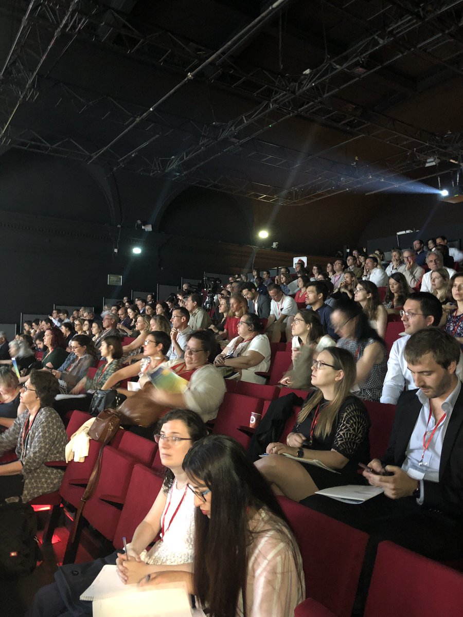 Superbe programme <a href="/AFCROs/">AFCROs</a> <a href="/ameilhoc/">Adeline Meilhoc</a> à la Cité U de Paris aujourd’hui ! La révolution du pilotage des données de santé est en cours ! <a href="/EthikIA2018/">Ethik-IA</a> <a href="/vainchtock/">Alexandre Vainchtock</a> <a href="/deljaafar/">JAAFAR Delphine</a> <a href="/FlorentParmenti/">Florent Parmentier</a> <a href="/anais_person/">Anaïs</a> <a href="/judithmehl27/">Judith Mehl</a>