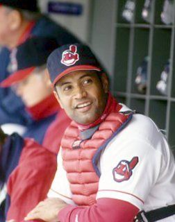 Happy birthday to Cleveland Indians hero Sandy Alomar, Jr. 