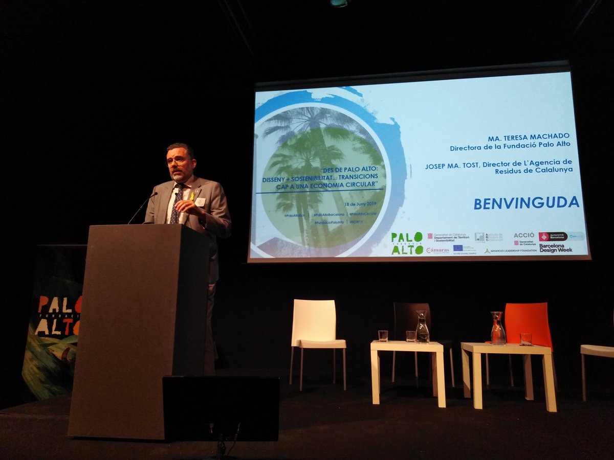 Deu anys exactes després de la cerimònia del Premi Disseny per al Reciclatge 2009 tornem a #PaloAlto per parlar d'#economiacircular I #dissseny <a href="/PaloAltoBcn/">Fundació Palo Alto</a> <a href="/residuscat/">Agència de Residus</a>