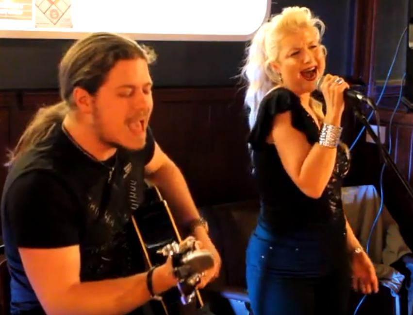 TheSing_alongs's tweet photo. This Saturday enjoy #livemusic by @TheSing_alongs at @greenmandenham 4-7pm. Recently refurbished beer garden and new garden bar “The Outside Inn” at 14th Century Pub. Join us for some great food, great company, fab weather and a few bevvies!! #Saturday https://t.co/EScTKWYTWg