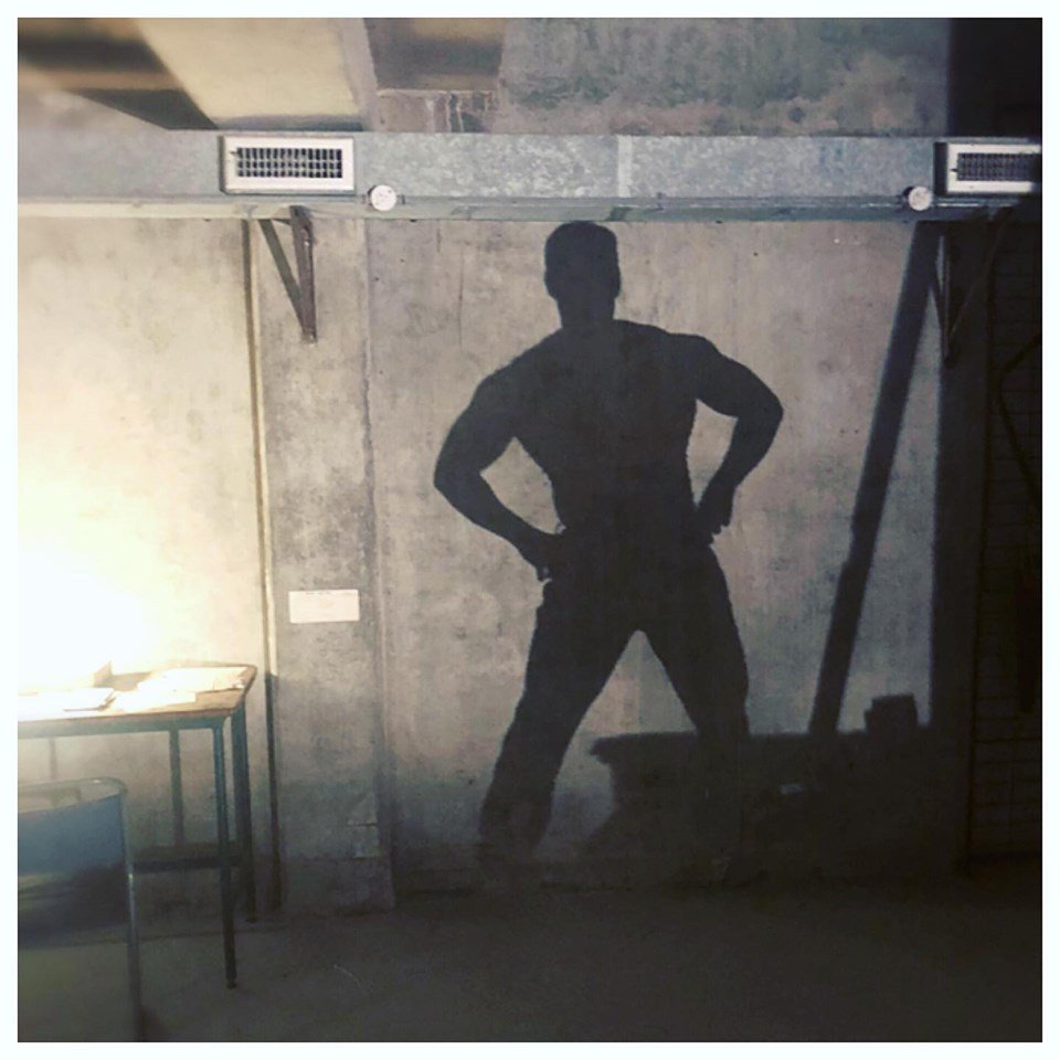 DamienPuckler's tweet photo. " I feel like a mere shadow of myself!!! π€£ππ€£
#nevertakeyourselftooseriously #amazinglocation #shadowylife
#scotland #π΄σ §σ ’σ ³σ £σ ΄σ Ώ #aberdeen #redwoodmassacre2 #slashermovies #danielleharris #joncampling #tevypoe #garykasper #davidryankeith #stephendurham #damienpuckler #banzaii " https://t.co/6qvFtQsDNZ