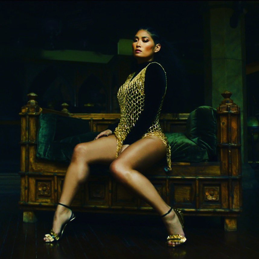 msepso's tweet photo. This absolutely 🔥🔥🔥video drops Friday.
@ChloeFlower #GetWhatUGet
https://t.co/GIeVtU28jM https://t.co/TzxLkfBgGO