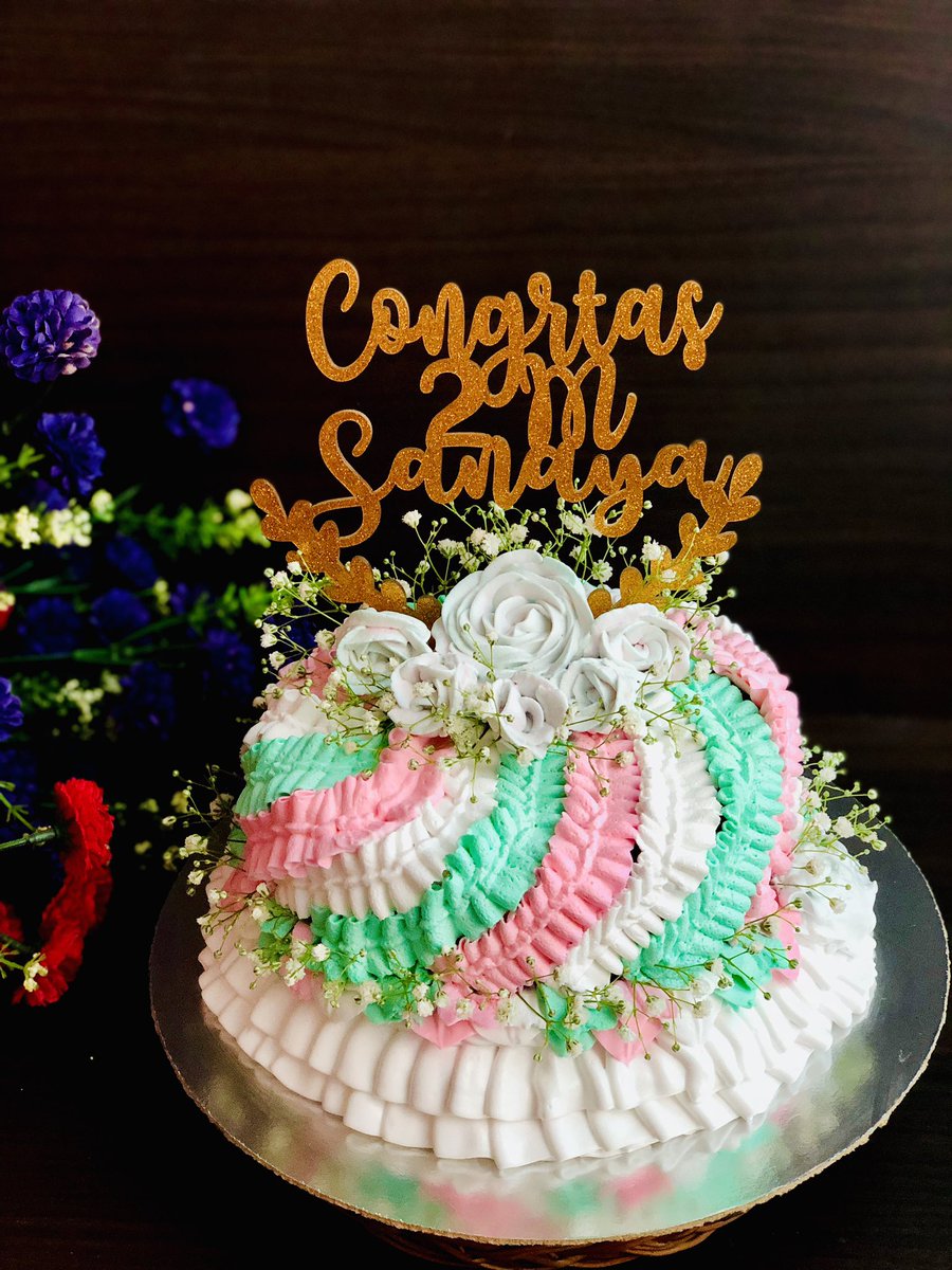 bakingblunders's tweet image. Congratulations @sanayairani for 2M insta family from @sanayadrashti.soulsisters .
.
.
#bakingblunders 
#bakingblunderssince2007