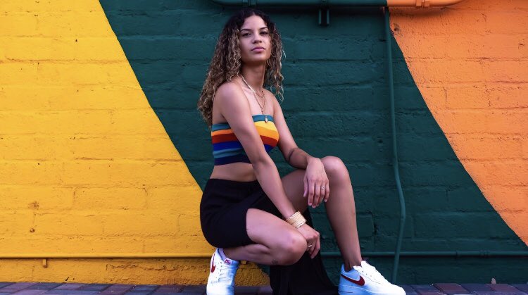 Naelynn_0427's tweet image. The thing that pained me the most about this shoot was I risked creasing my shoes for it. I guess it’s worth it 🤷🏽‍♀️