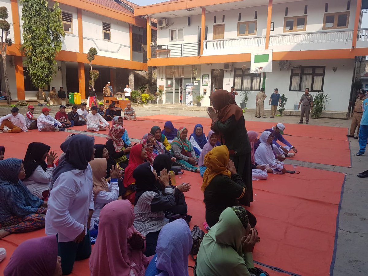 DINSOS KOTA DEPOK tweet media