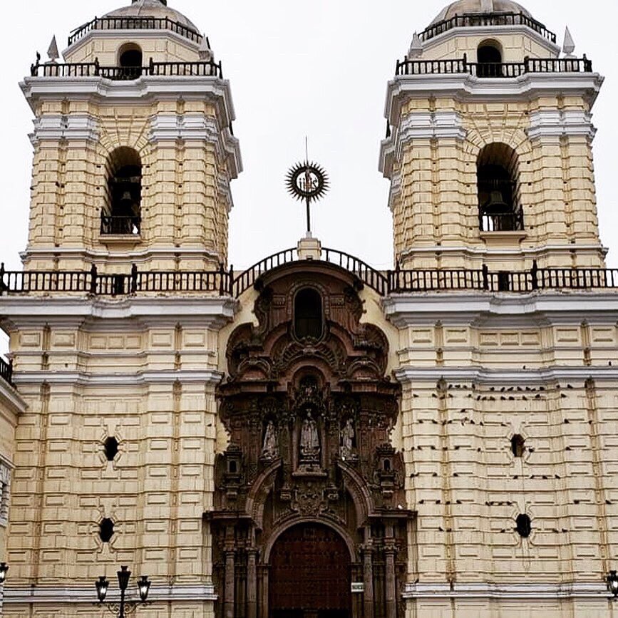 WESWorldLang's tweet photo. Where in the world is Señorita Turner? #wesleaders #curiouscriticalthinker #getglobal https://t.co/2gBlU2FB1X
