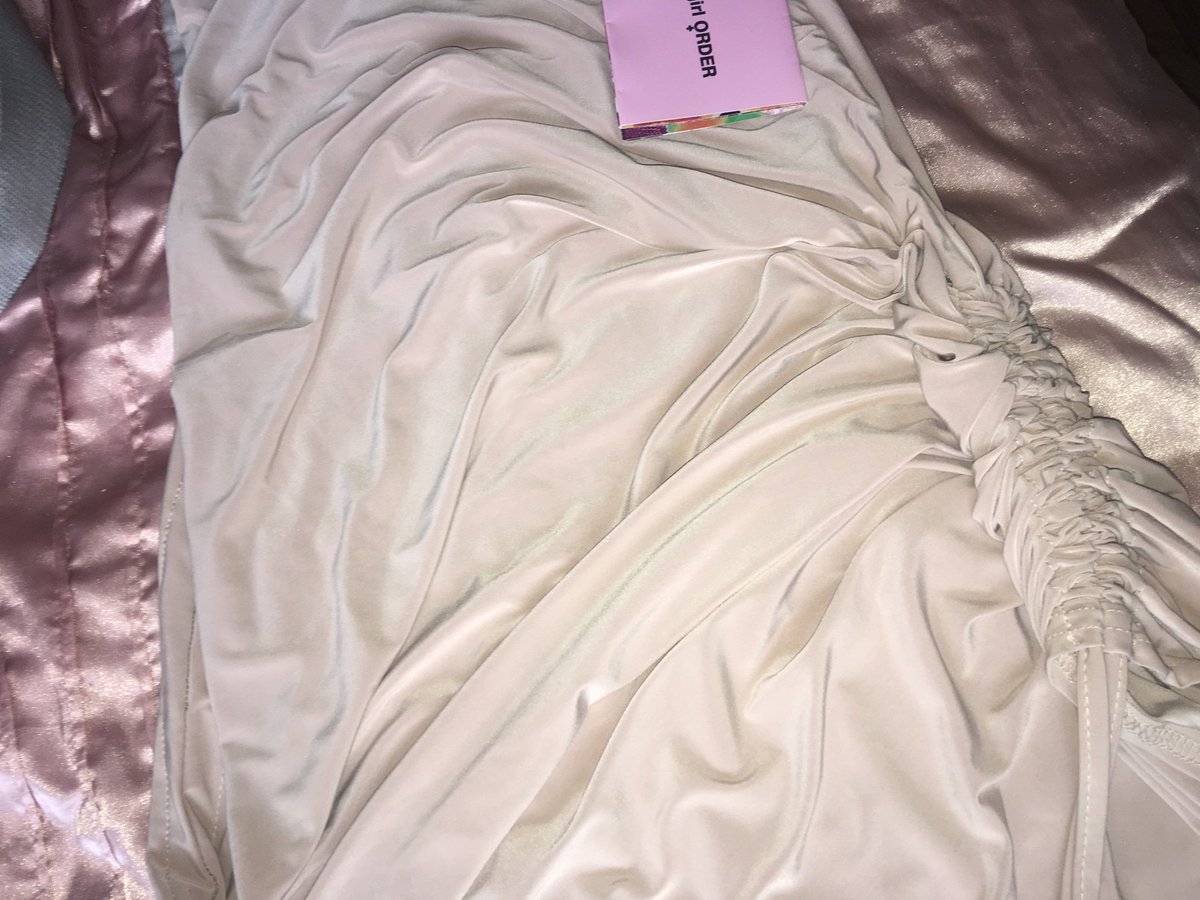 farrahcx's tweet photo. @New_GirlOrder Hi, there is a fault on a dress purchase I made (as you can see in the picture) only one ruffled side when it should be at both sides. I have emailed you guys but had no reply. Thank you https://t.co/qOCH5zqq43