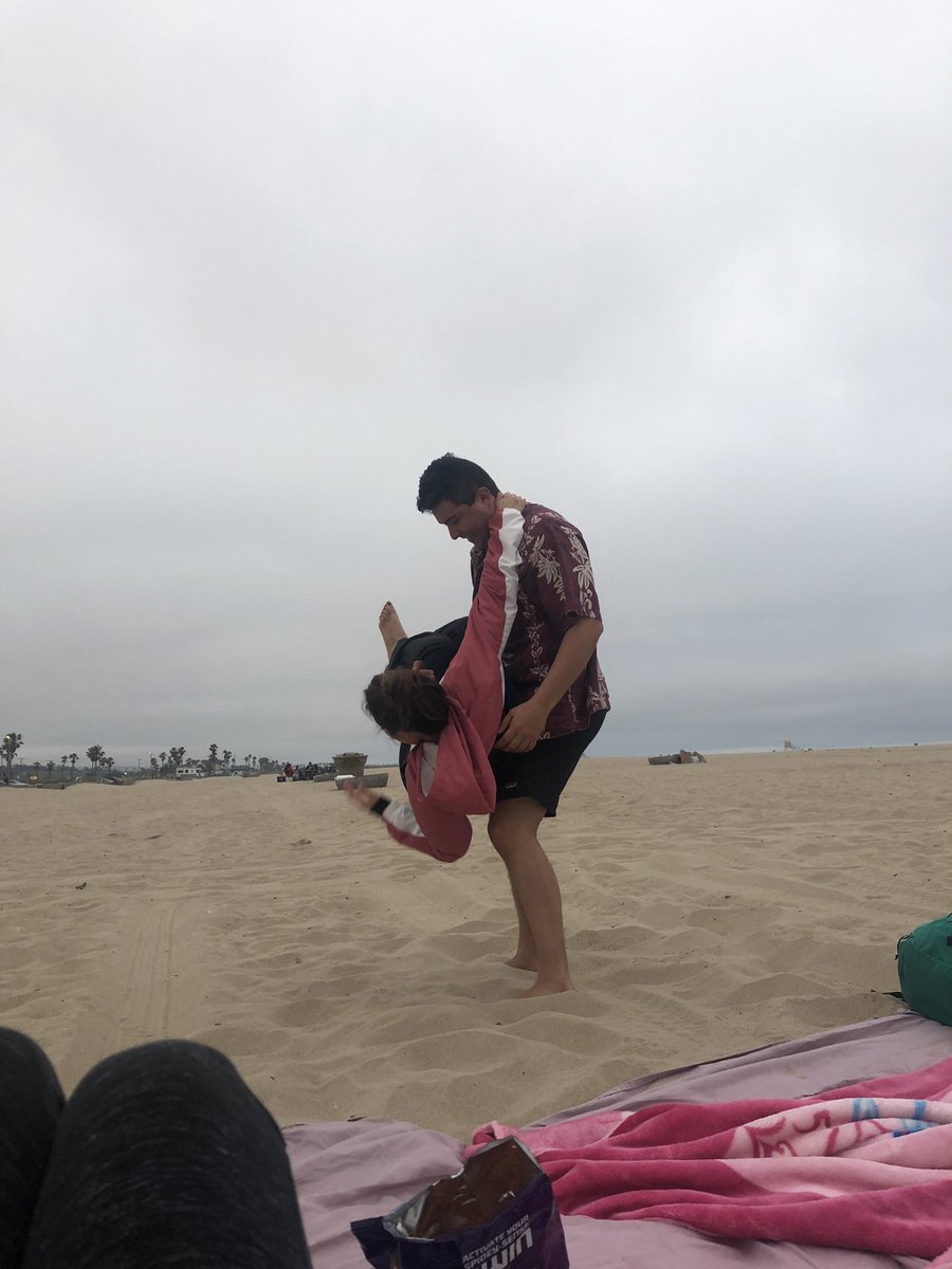 irenesies's tweet photo. No more long distance for us !😭My man is now an engineer in Cali and won’t leave me anymore!! I’m so excited ❤️❤️ https://t.co/ZqNrVe8kEG