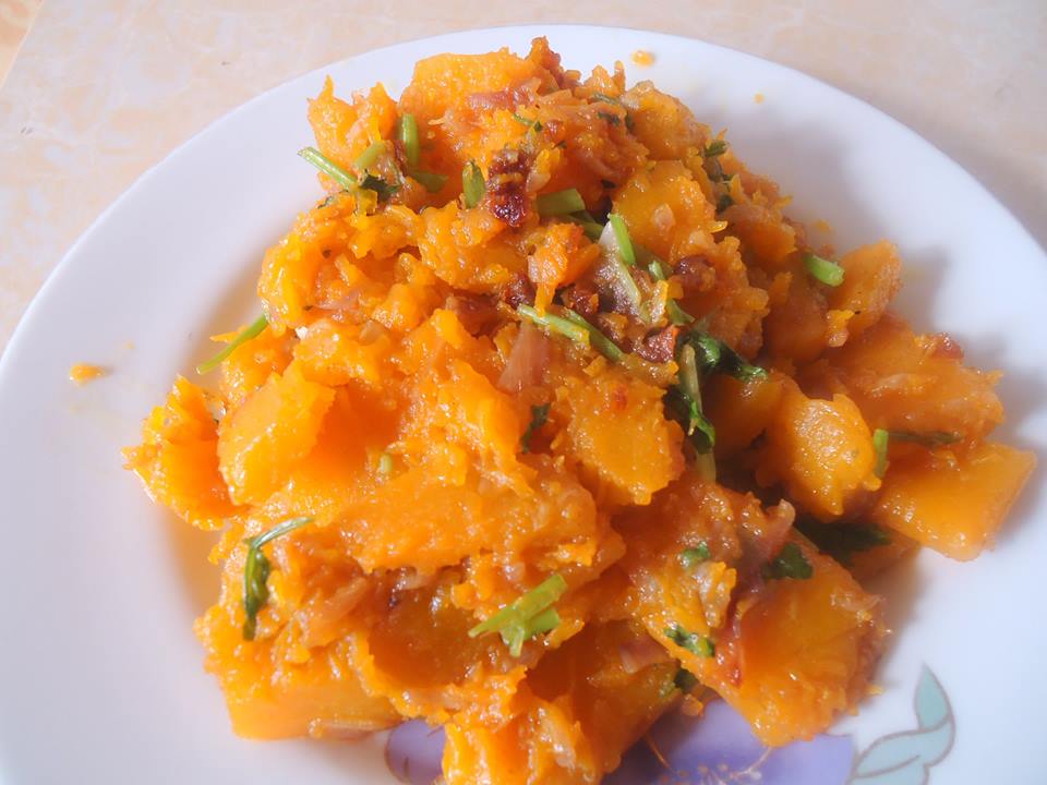 CWShahida's tweet photo. Healthy Pumpkin Fry/ Misti Kumra Bhaji
Today i am going to share you a very easy and healthy recipe Healthy Pumpkin Fry/ Misti Kumra Bhaji.
https://t.co/2mYdMQQsXT
#CookWithShahida #Kalojammisti #Sweets #Cooking #Recipes
please like, comment and share https://t.co/bOyAkR41b0