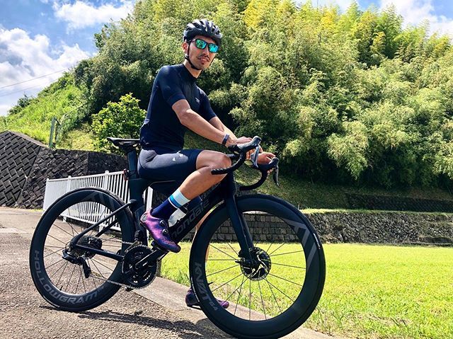 Sasayan19's tweet image. そして、デンマークのパスノーマルデザインジャージをテストしてきました。#passnormalstudios #cannondale #systemsix bit.ly/2MTrNUD