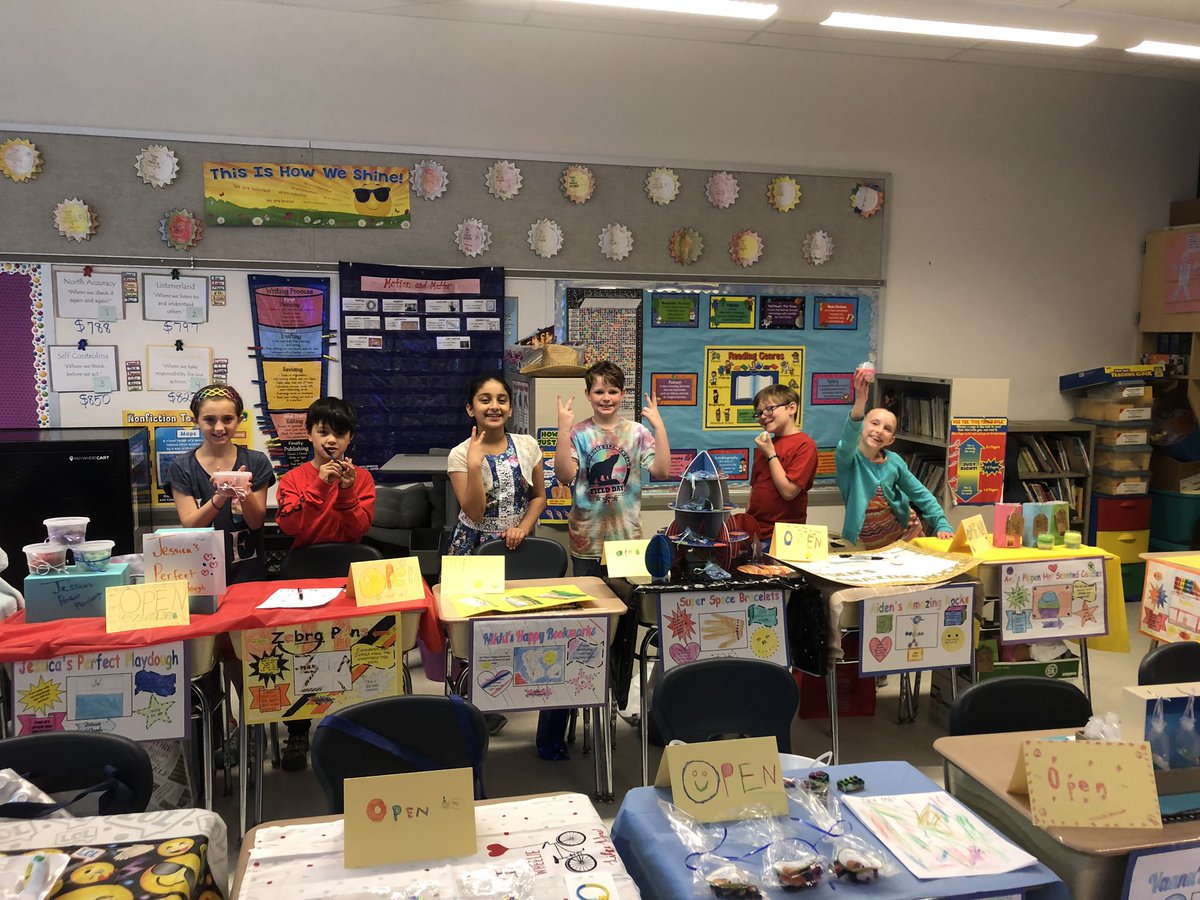 Market Day and learning about how our economy works!@N_Crawford1