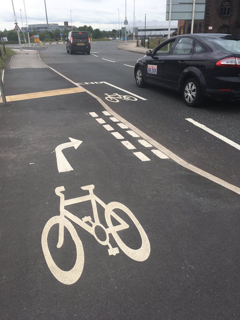 Strong effort up on the Wirral. 

#paintaintinfra

Credit: <a href="/edwardlamb/">Edward Lambert</a>