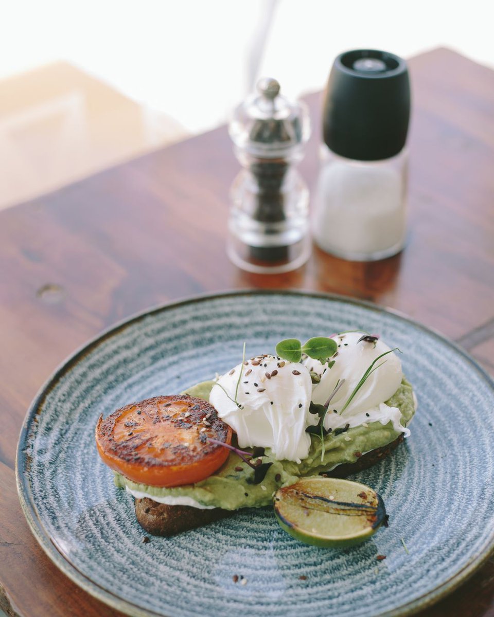 alhalabiuae's tweet photo. #repost Skm'd Dubai
Gorgeously grilled tomato, perfectly poached eggs, multi-grain toast, creamy ricotta, and avocado. A recipe for a perfect breakfast at our valued client Skm'd Dubai's shop at Kite Beach. 
📸 Skm'd Dubai
#alhalabi #SKMD #kitebeach #mydubai #uae #kitchenproducts https://t.co/6wAqVwBnXY