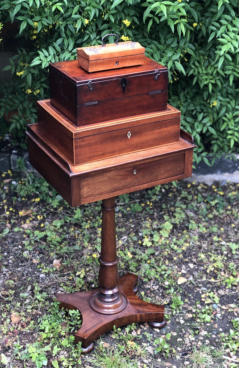 LisaMarieFranks's tweet image. 🌟New Stock @ Melksham Arcade🌟
Come &amp;amp; Check Out The Window Display For All Of The Gorgeous New Georgian &amp;amp; Victorian Traditional Antique Home Decor Items That Have Arrived Today....
#georgian #boxes #writingslope #mahogany #carved #victorian #sidetable #furniture #homedecor