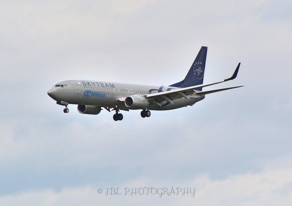 huyspotter's tweet photo. EC-LPQ - Air Europa 737-800 (skyteam livery) visiting @Humberside airport for the weekly @TUIUK flight to PMI #avgeek #Aviation #planespotting #lincolnshire #planes #planemad https://t.co/tY9VMN7YMT