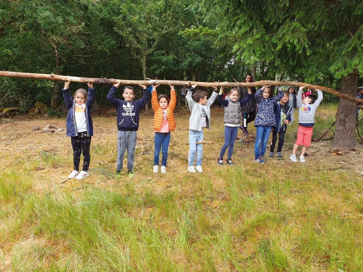 maristasourense's tweet image. Y los de 1EP y 2EP nos fuimos a la Granxa Acougo! #ExcursionesFindecurso #SomosMaristas