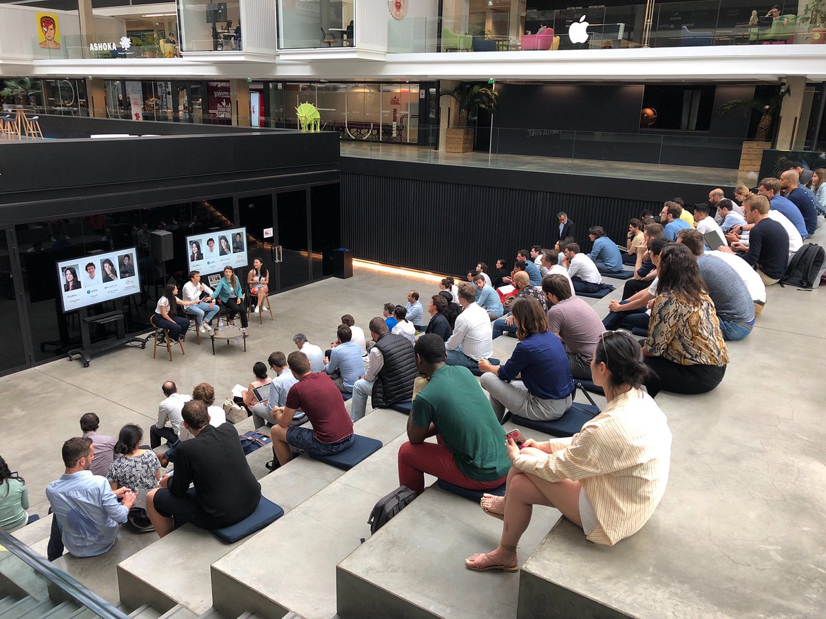CoralieChaufour's tweet photo. Full house at our #fintech event last night. Huge thanks to Camille Rougié, CEO of @pluralAI, Victor Jolly, COO of Lydia and @Gabrielle_tho from @Blackfin_tech for a great panel. https://t.co/ksC0fTNtdr
