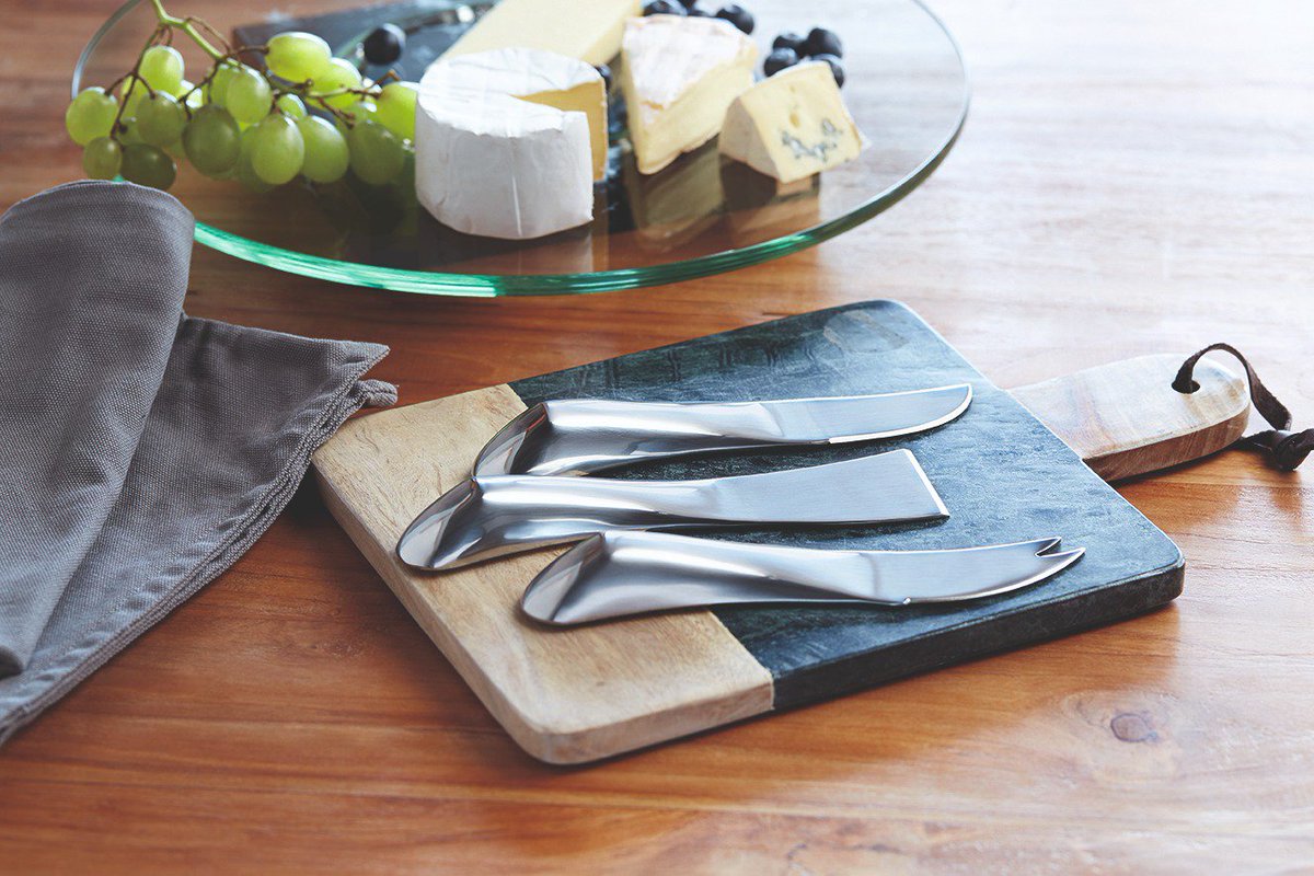 “Give me a good sharp knife and a good sharp cheese and I’m a happy man.”🔪🧀

The contemporary design of the Philippi Space cheese knife set is perfect for bringing a Stylistic 21st century look to your dinner party’s this summer.

#knife #cheese #happy 😁