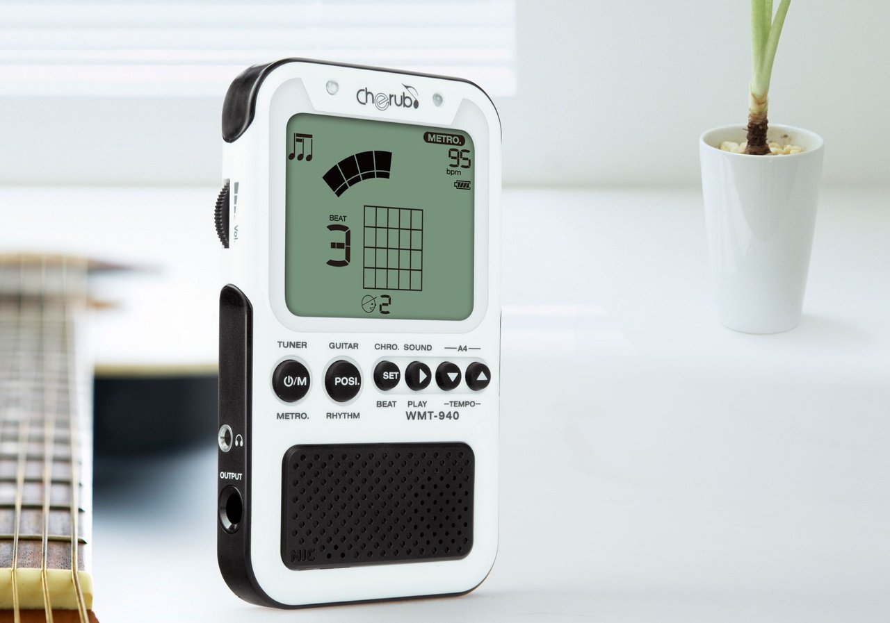 Red Guitars 尾島です Blog更新 今回はエレキギター初心者におすすめの超便利アイテムcherubの Wmt 940 をご紹介 機能もすごいですが価格もすごいです アンプ メトロノーム チューナー コードブック Rocklabel Blogはこちら T