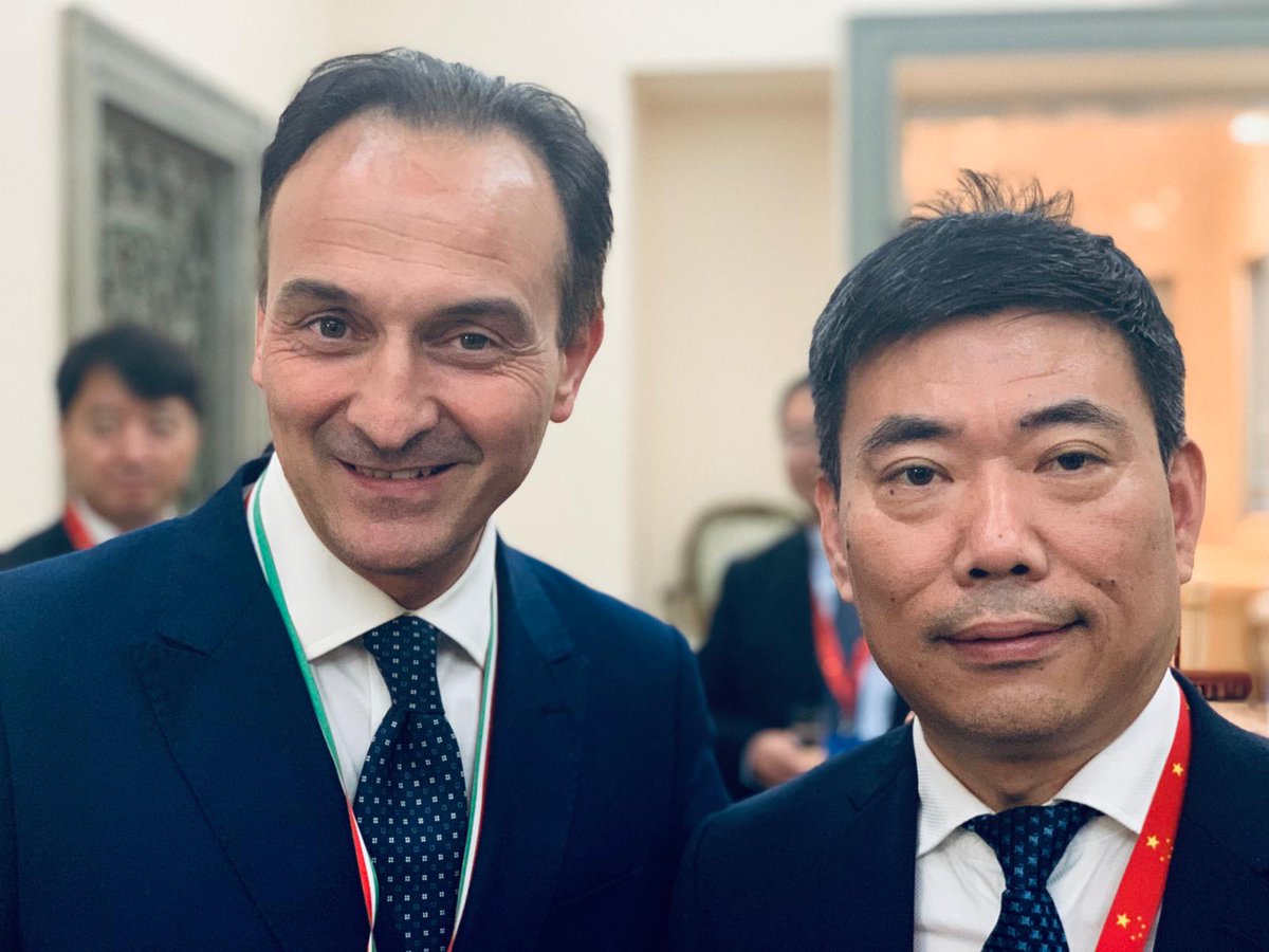 PiemonteInforma's tweet image. Il presidente della @regionepiemonte @Alberto_Cirio auspica che il centro di
#ricerca e #sviluppo di #BlueEngineering a #Rivoli &quot;possa portare nuovi investimenti e lavoro qualificato per i giovani tecnici piemontesi, italiani e cinesi&quot;.