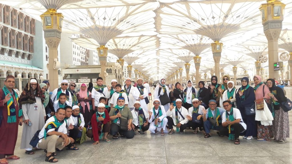 Tiba di tanah suci madinah dengan selamat alhamdulillah rombongan jamaah umroh <a href="/group_hac/">Hac & Bac Group Of companies</a> tgl 17 juni 2019 melayani denga ikhlas insya allah