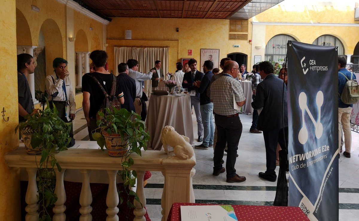 CEAes_'s tweet photo. ✅ Finaliza con éxito el Networking E2e en Sevilla, donde se ha expuesto la ponencia "¿Qué valora un inversor para financiar tu proyecto?" a cargo de Eugenio Gamito, así como una sesión de Elevator Pitch
👏Gracias a todos los asistentes
#MasEmpresas #NetworkingCES #emprender https://t.co/elR6B0UPFU