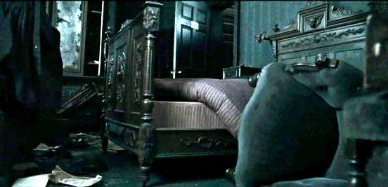 Harry Potter World 2 August 1997 Harry And Hermione Found The Old Room Of Regulus Arcturus Black And Discovered The Identity Of The Mysterious R A B T Co Twyhfxxclm