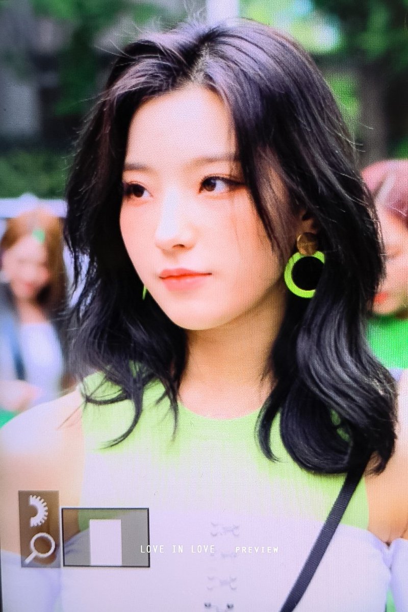 leesaerom0107's tweet photo. 190618
(‘﹏*๑)

#프로미스나인 #이새롬 #fromis_9 #leesaerom #FUN_FACTORY @realfromis_9 https://t.co/aAp7KGxBdp